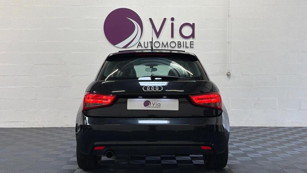 A1 1.6 TDI 90ch FAP Ambition S tronic 7 / TOIT OUVRANT 2012 occasion 91380 Chilly-Mazarin