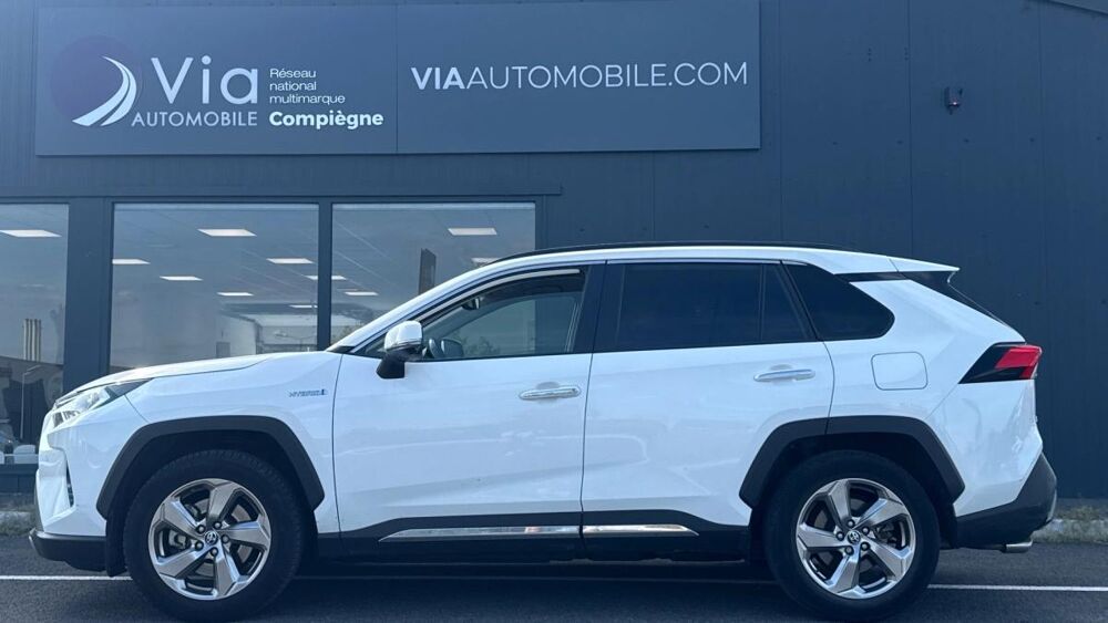 RAV 4 Lounge 2WD / Suivi complet Toyota 2019 occasion 60200 Compi&egrave;gne