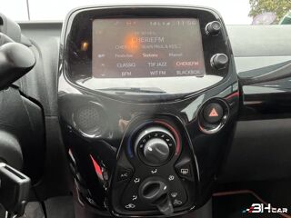 Aygo 1.0 VVTI 70 X-CITE 2014 occasion 33980 Audenge