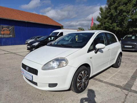 Annonce voiture Fiat Punto 2499 €