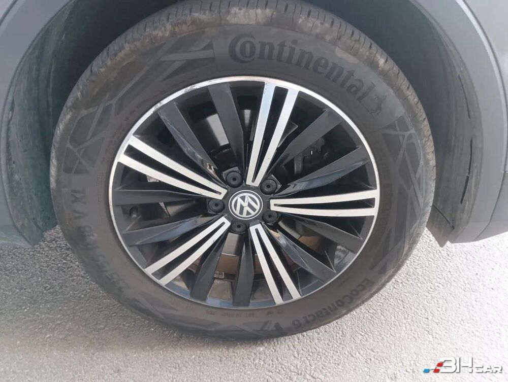 Tiguan 2.0 TSI 180 BLUEMOTION CARAT EXCLUSIVE 4MOTION DSG BVA 2017 occasion 67500 Haguenau