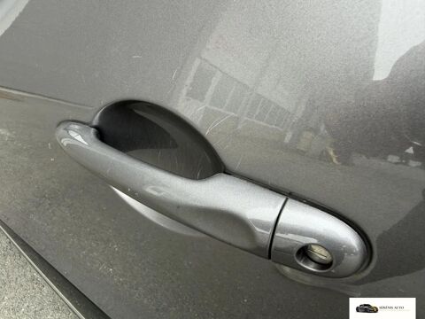 Clio 1.2 75 LIMITED 2015 occasion 33185 Le Haillan