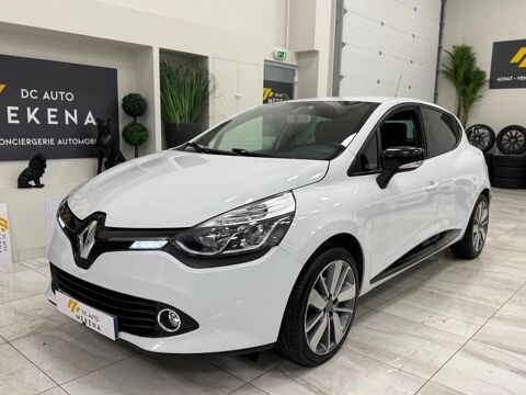 Renault Clio 0.9 GRAPHITE 90CH FRAN&Ccedil;AISE 3&Egrave;ME MAIN MOTEUR &Agrave; CHA&Icirc;NE 2014 occasion SAINT-PRIEST 69800