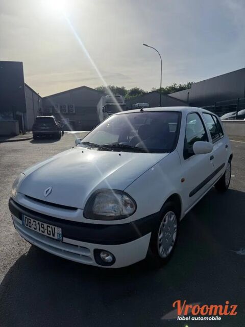 Clio 1999 occasion 78500 SARTROUVILLE