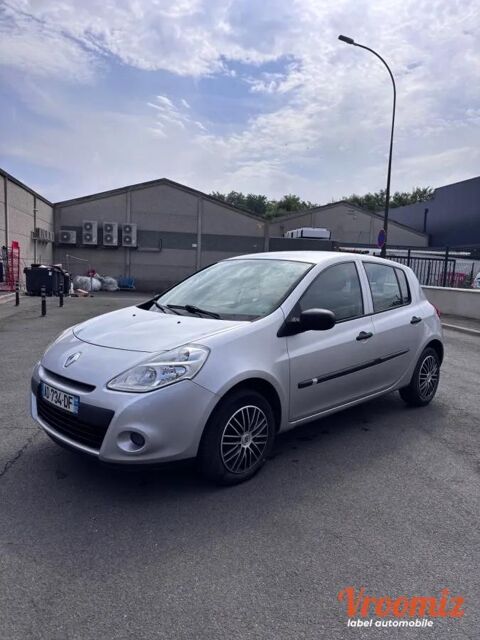 Clio 1.5 DCI 70 AUTHENTIQUE 2009 occasion 78500 SARTROUVILLE