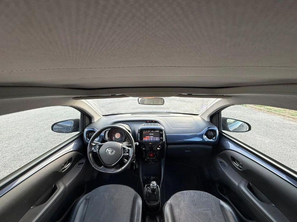 Aygo 1.0 VVTI 70 X-WAVE 2017 occasion 77700 SERRIS