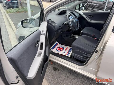 Yaris 1.3 VVTI 100 CONFORT PACK MULTIMODE 5P 2009 occasion 91200 Athis-Mons