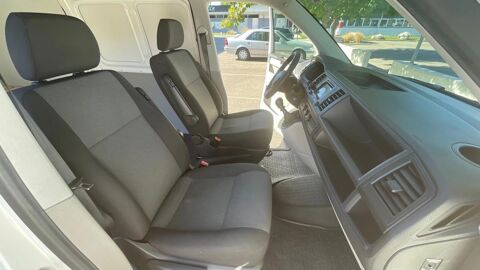 Transporter FOURGON T6 2.0 TDI 100 3T0 L2H1 BUSINESS LINE 2017 occasion 33600 Pessac