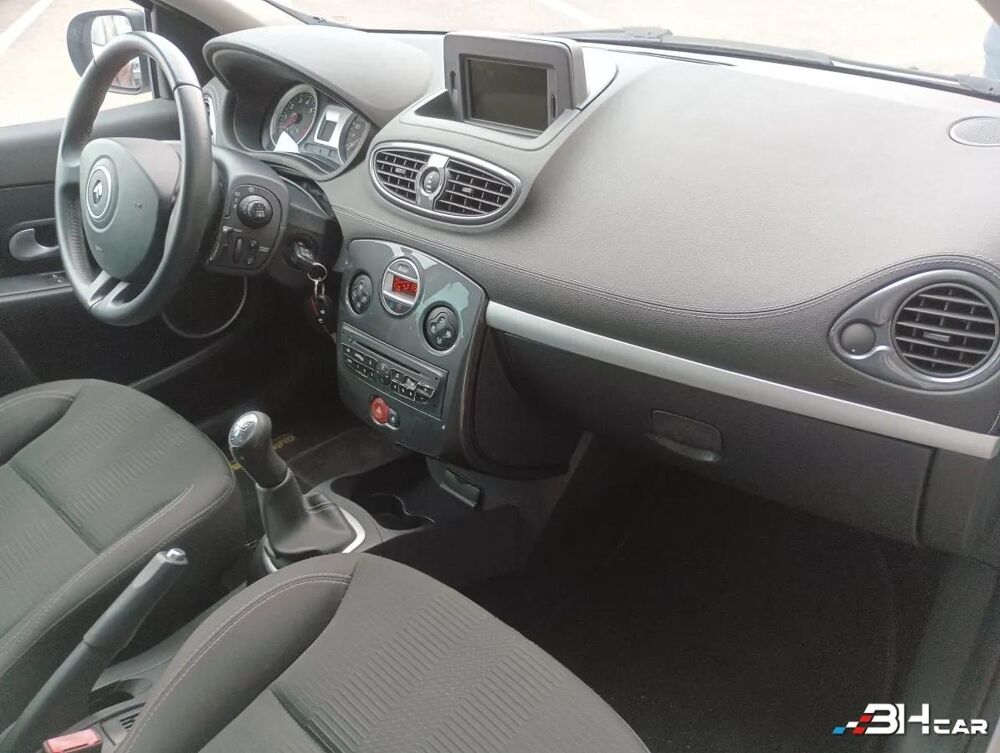 Clio 1.2 TCE 105 EVOLUTION 2011 occasion 67500 Haguenau