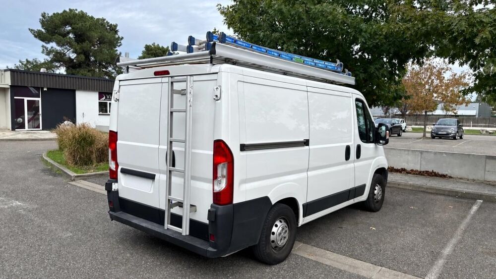 Boxer FOURGON 330 2.0 BLUEHDI 130 L1H1 PREMIUM 2019 occasion 33600 Pessac