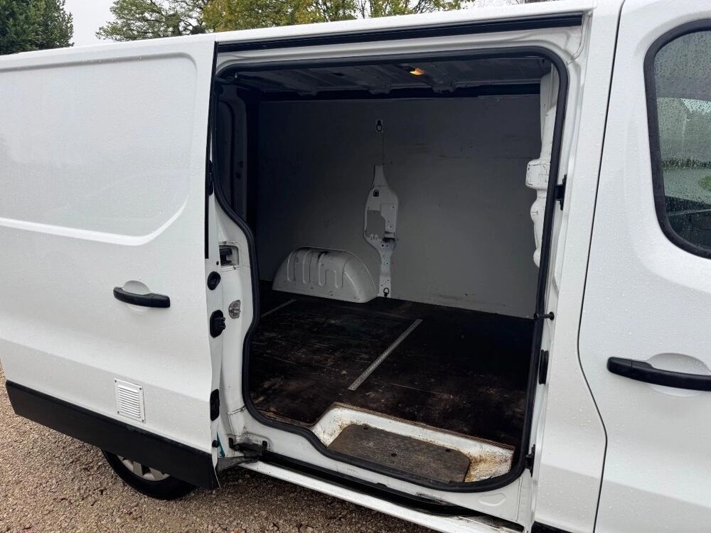 Trafic FOURGON 1.6 DCI 125 1T0 L1H1 ENERGY GRAND-CONFORT 2019 occasion 91830 LE COUDRAY-MONTCEAUX