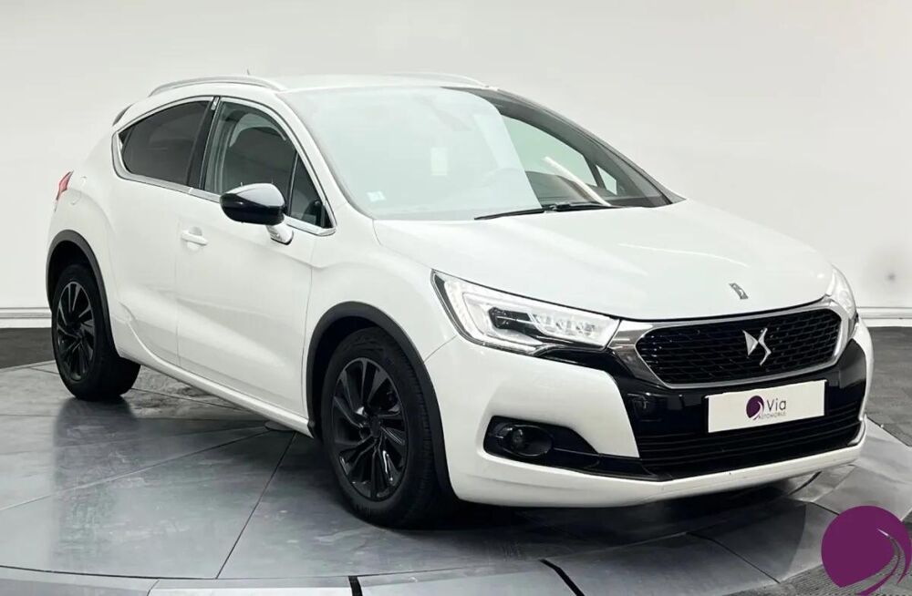 DS4 1.6 BLUEHDI 115 EXECUTIVE - Suivi Complet - Radar AV/Ar - Di 2016 occasion 59169 F&eacute;rin