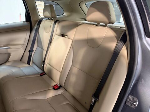 XC60 D4 Momentum Business 2WD 2016 occasion 62400 B&eacute;thune