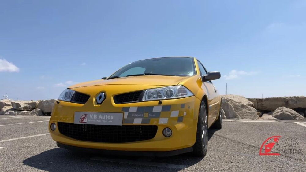 M&eacute;gane 2.0 230 R26 F1-TEAM RS 2007 occasion 06220 Antibes