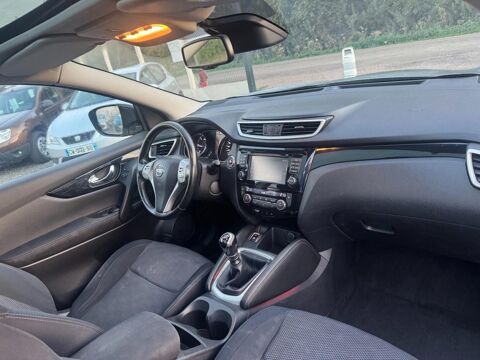 Qashqai 1.6 DCI 130 CONNECTA 360 2016 occasion 89340 Villeneuve-la-Guyard