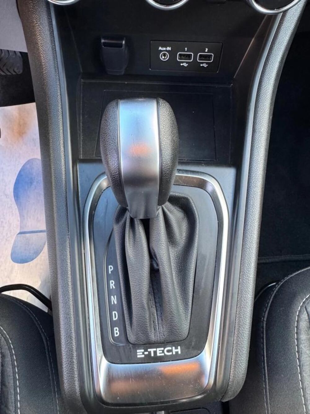 Captur 1.6 E-TECH 145H 90 HYBRID FULL-HYBRID 1.2KWH TECHNO BVA 2023 occasion 45140 ORMES