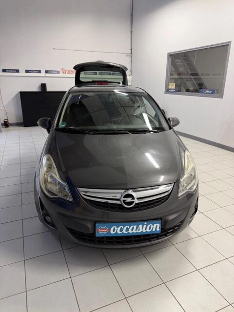 Corsa 1.2 70 EDITION 2011 occasion 45160 Olivet