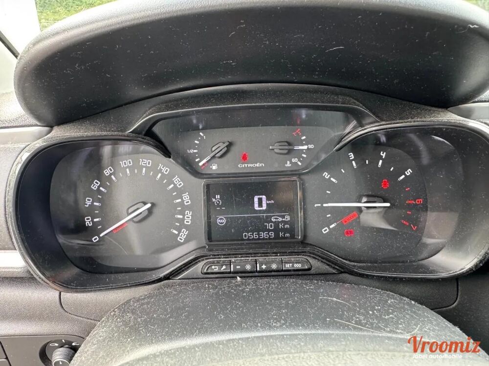 C3 GENERATION-III 1.2 PURETECH 80 SHINE 2022 occasion 64110 Maz&egrave;res-Lezons