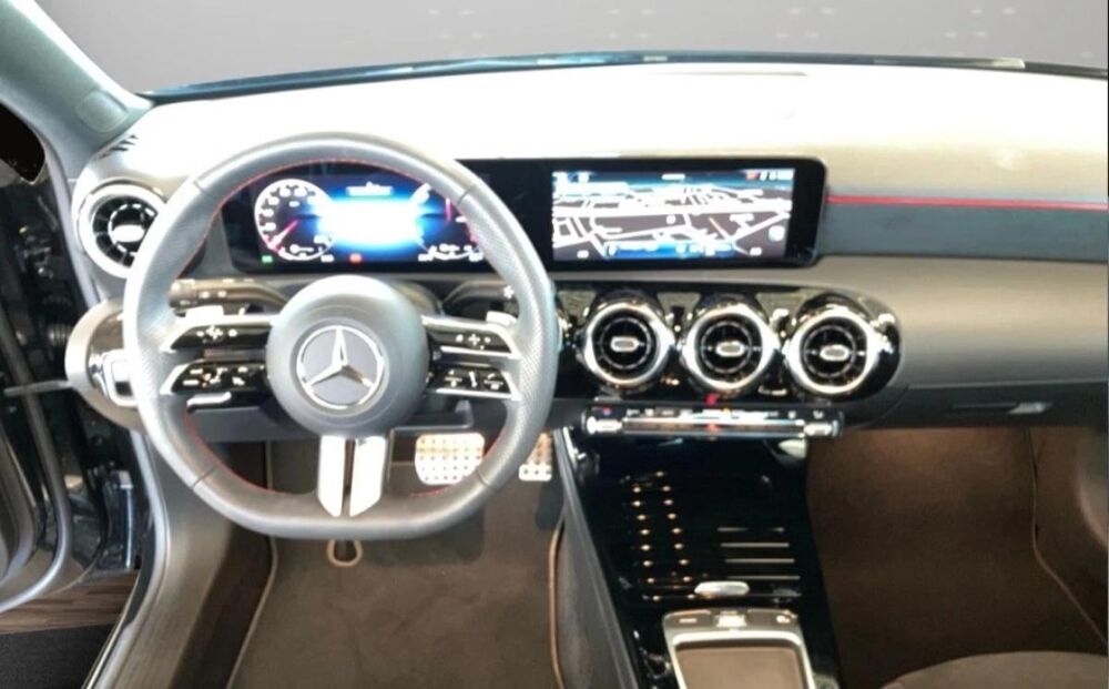 Classe A 1.3 250 E 218H 160 EQ-POWER PHEV HYBRID 15.6KWH AMG LINE 8G- 2025 occasion 06400 CANNES