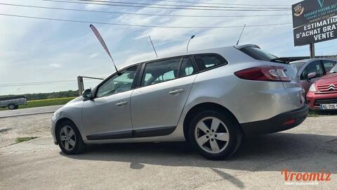 M&eacute;gane ESTATE 1.5 DCI 110 BOSE EDC BVA 2013 occasion 45520 Cercottes