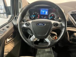 Transit Custom FOURGON 290 2.0 TDCI 170 L2H1 PL-TN LONG LIMITED 2017 occasion 17000 La Rochelle