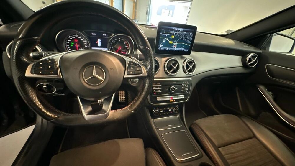 Classe GLA 180 CDI FASCINATION 2018 occasion 76190 Auzebosc