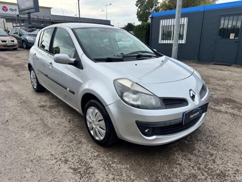Renault Clio 1.6 90 EDITION DYNAMIQUE 2007 occasion Saint-Andr&eacute;-les-Vergers 10120