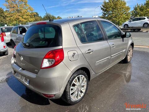 Clio 1.5 DCI 90 ENERGY INITIALE PARIS 2011 occasion 45770 Fleury-les-Aubrais