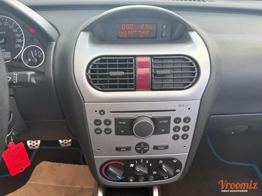 Tigra 2006 occasion 63300 Thiers