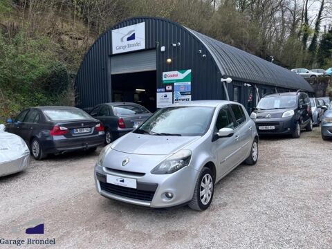 Renault Clio 2009 occasion Sathonay-Camp 69580