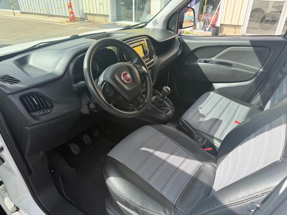 Doblo FOURGON CARGO 1.6 MJT 105 PACK PRO NAV 2021 occasion 78630 Orgeval