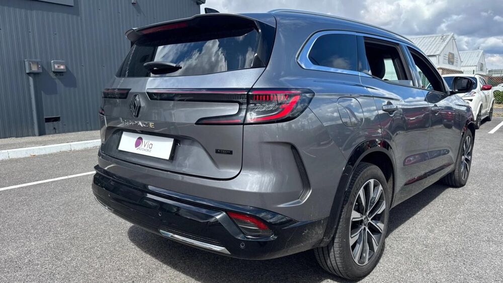 Espace E-Tech full hybrid 200ch Techno 7 places - 25 / Premi&egrave;re mai 2025 occasion 60200 Compi&egrave;gne