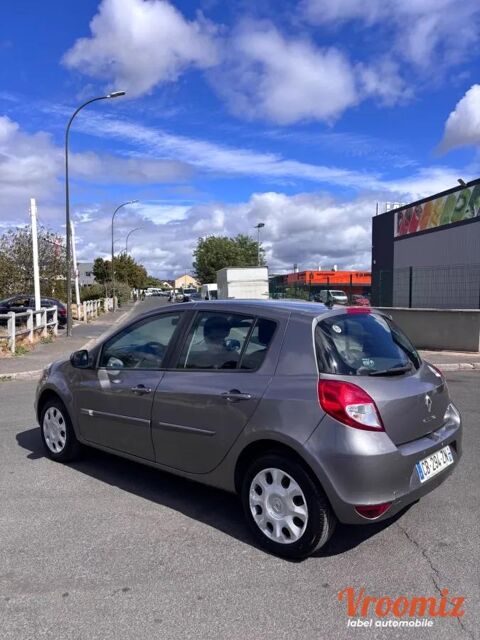 Clio 1.5 DCI 75 EXPRESSION CLIM 2012 occasion 78500 SARTROUVILLE