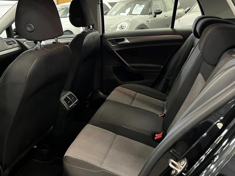 Golf 2015 occasion 69800 SAINT-PRIEST