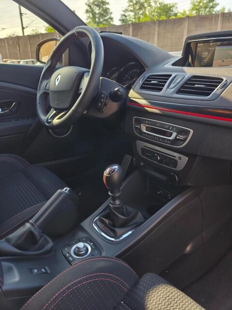 M&eacute;gane COUPE 2.0 275 RS START-STOP 2015 occasion 78410 AUBERGENVILLE