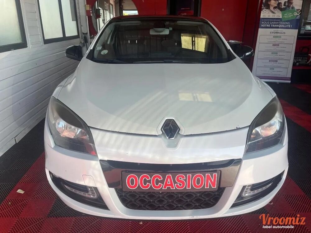 M&eacute;gane COUPE 1.6 DCI 130 ENERGY MONACO GP 2013 occasion 41000 Blois
