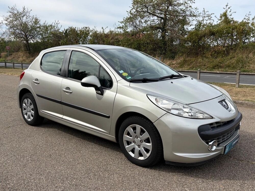 207 1.4 90 PREMIUM 2-TRONIC BVA 2009 occasion 69330 MEYZIEU