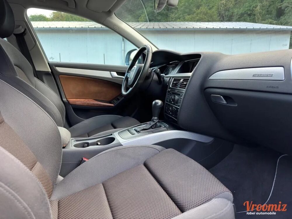 A4 2.0 TFSI 210 AMBIENTE QUATTRO S-TRONIC BVA 2010 occasion 64110 Maz&egrave;res-Lezons