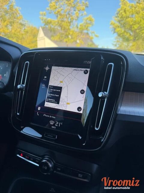 XC40 2.0 D3 150 MOMENTUM 2WD GEARTRONIC BVA 2019 occasion 45560 Saint Denis en Val