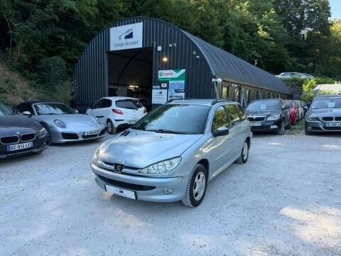 Annonce voiture Peugeot 206 2800 €