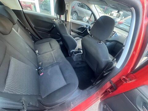 208 GENERATION-I 1.6 BLUEHDI 100 ACTIVE 2015 occasion 45400 Fleury-les-Aubrais