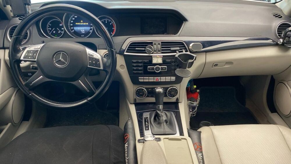 Classe C C200 CDI C 200 CDI BlueEfficiency (204.001) 2013 occasion 59223 Roncq
