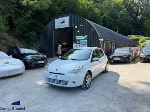 Clio 2010 occasion 69580 Sathonay-Camp