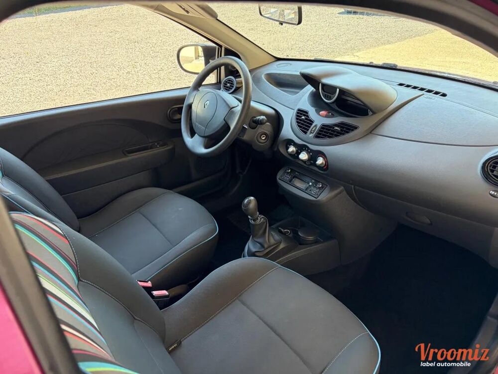 Twingo 1.2 LEV 75 LIFE 2014 occasion 77250 &Eacute;cuelles