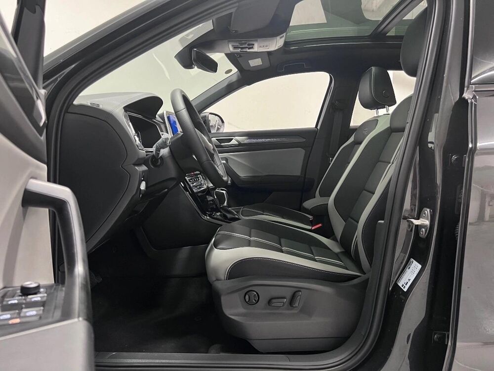 T-ROC STARLIGHT R-LINE 1.5 TSI 160 2026 occasion 94400 VITRY-SUR-SEINE