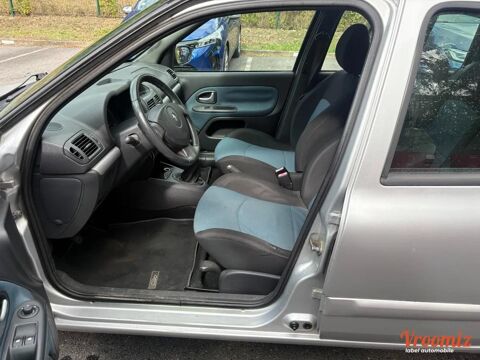 Clio 2007 occasion 95610 &Eacute;ragny