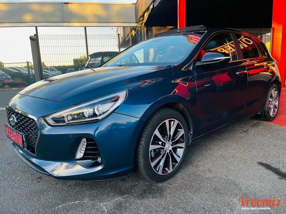 i30 FASTBACK 1.6 CRDI 135 CREATIVE 2017 occasion 41000 Blois