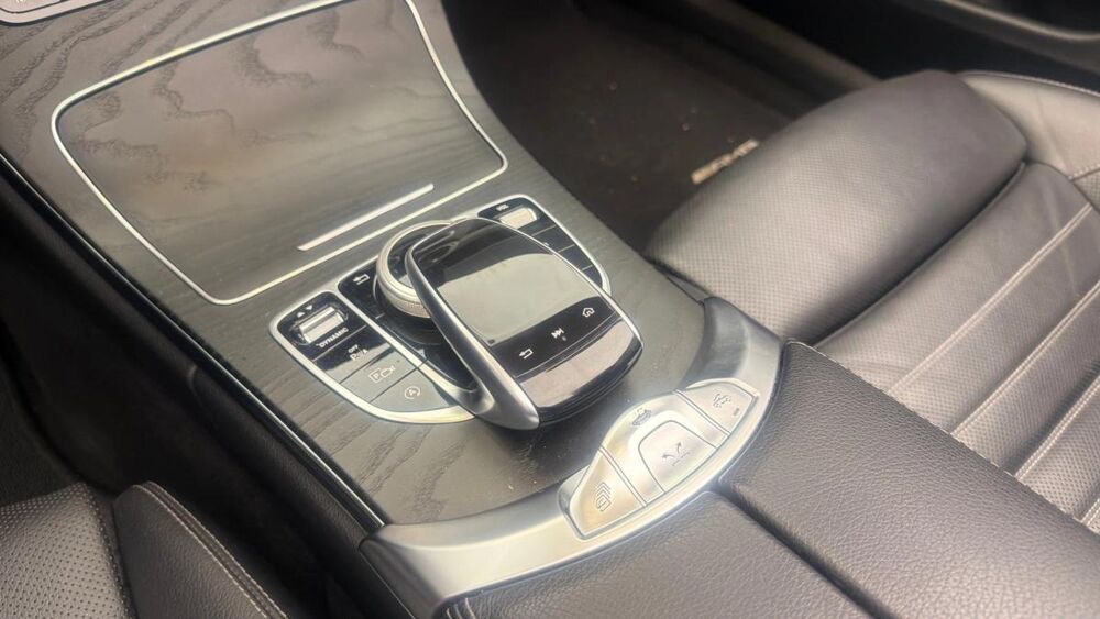 Classe C CABRIOLET 2.0 220 D 195 AMG LINE 9G-TRONIC BVA 2019 occasion 59223 Roncq