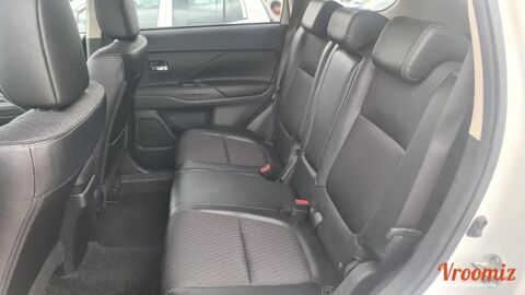 Outlander 2.2 DID 150 INSTYLE 4WD BVA 2015 occasion 57130 ARS-SUR-MOSELLE