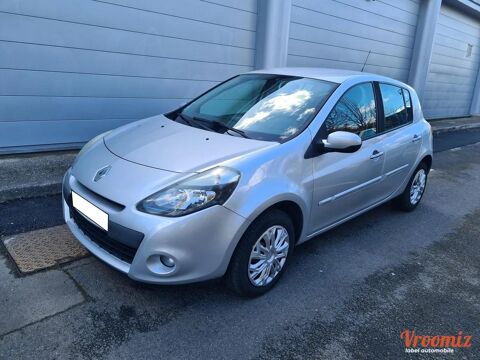 Clio 2011 occasion 78310 Coigni&egrave;res
